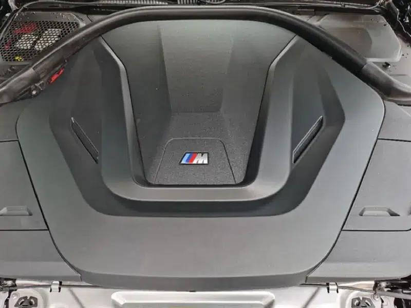 BMW i4 2022 M50 — миниатюра 8