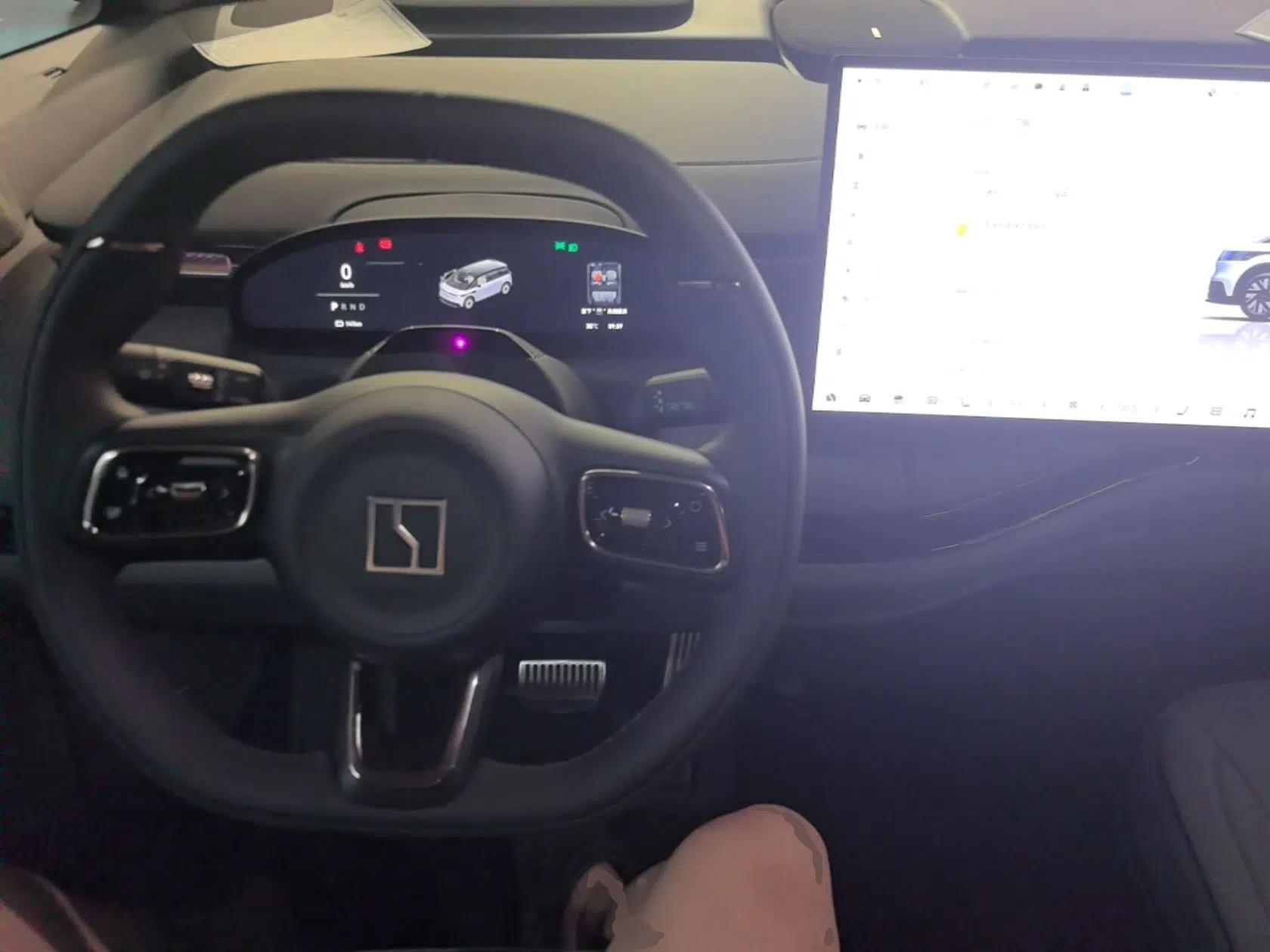 Zeekr MIX 2025 Intelligent Driving Version — миниатюра 12