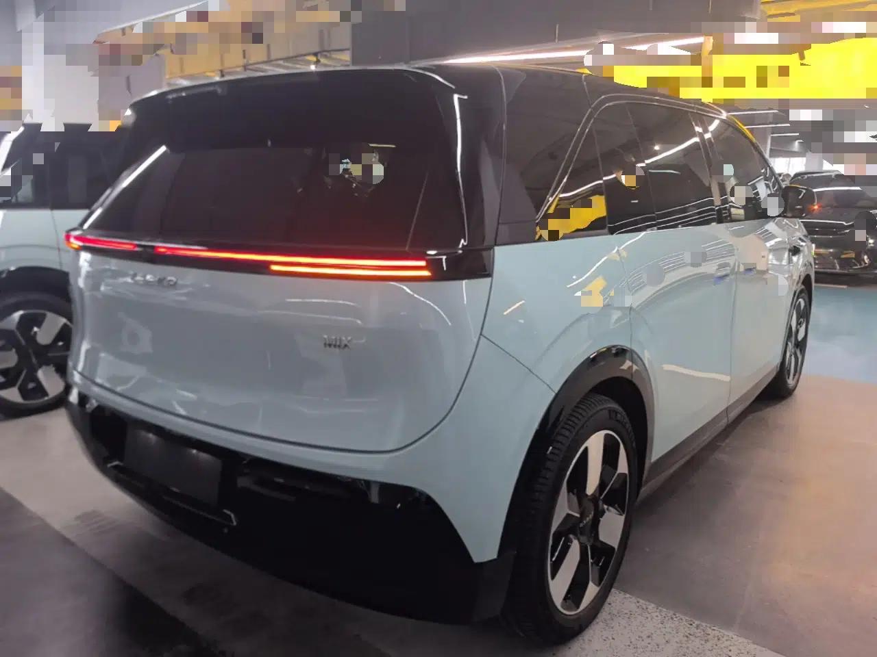 Zeekr MIX 2025 Intelligent Driving Version — миниатюра 6