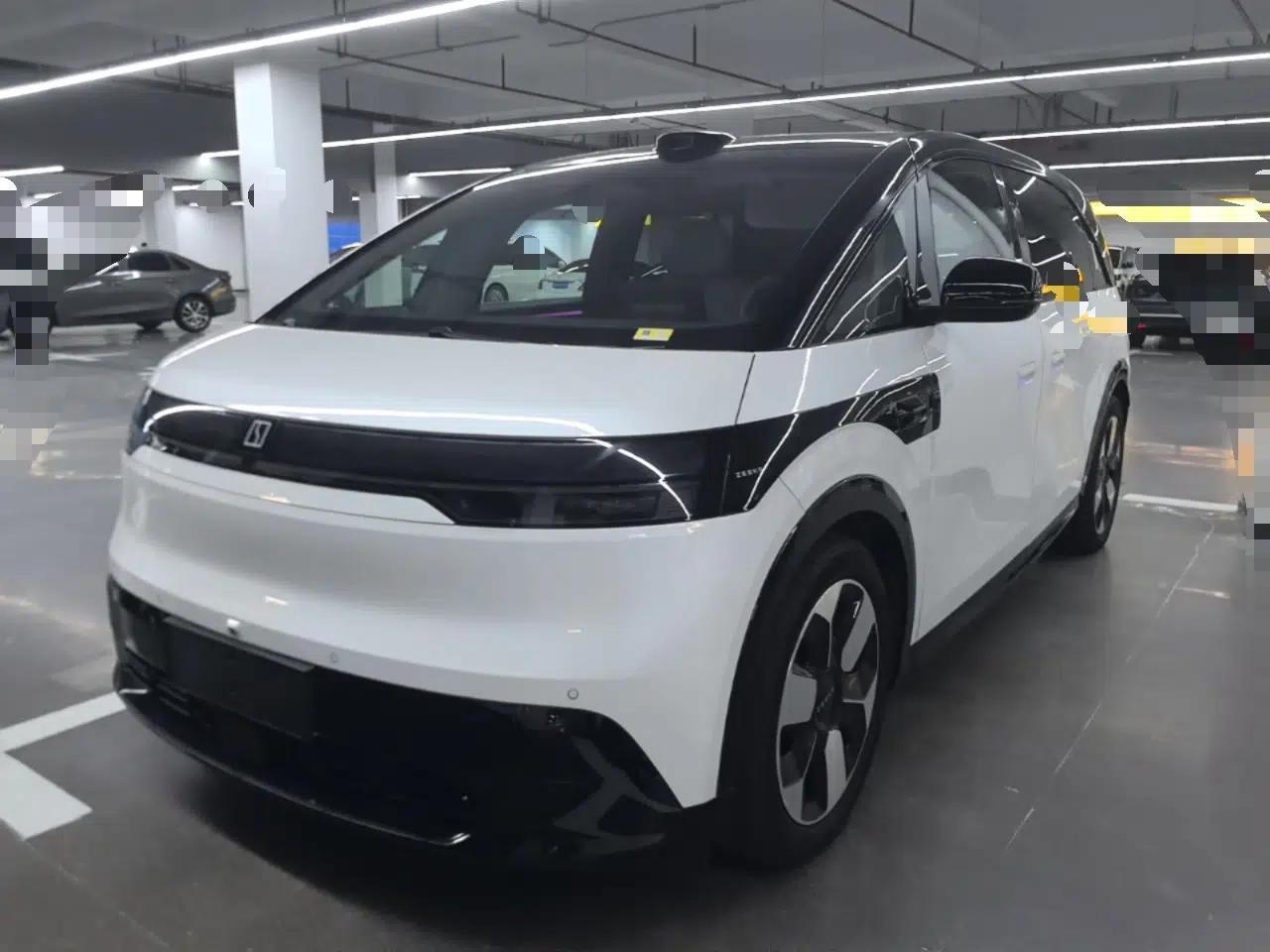 Zeekr MIX 2025 Intelligent Driving Version — миниатюра 1