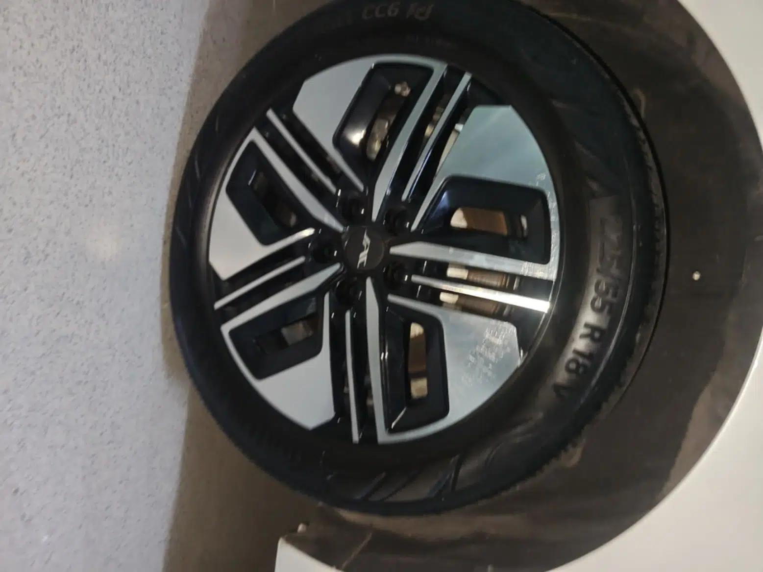 JAC Refine RF8 PHEV 2024 Zhiling Edition 1.5T 150KM Prestige Model – Lithium Iron Phosphate — миниатюра 11
