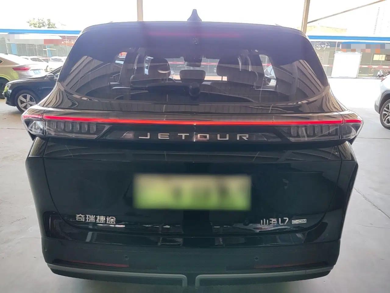 JETOUR Shanhai L7 2024 1.5T 120km MAX 5-Seater — миниатюра 5