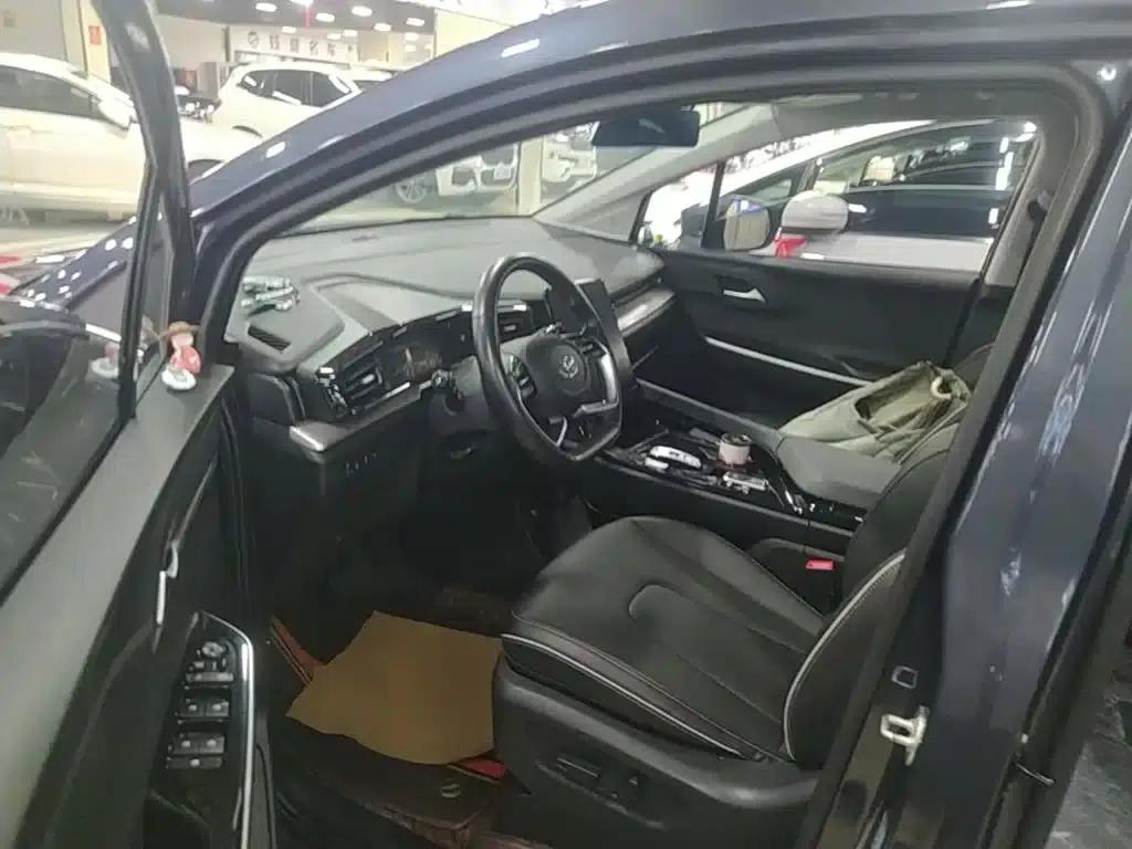 Kusto 2021 270TGDi Premium Edition LUX — миниатюра 16