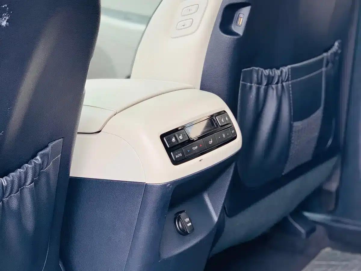 Palisade 2021 3.5L Automatic AWD GLS — миниатюра 21