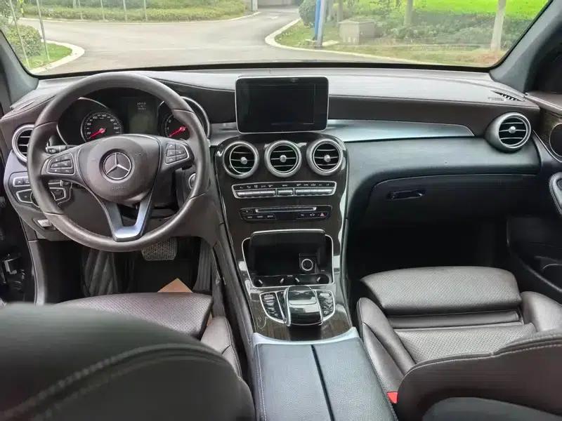 2018 Mercedes-Benz GLC Facelift: GLC 260 4MATIC Luxury — миниатюра 7