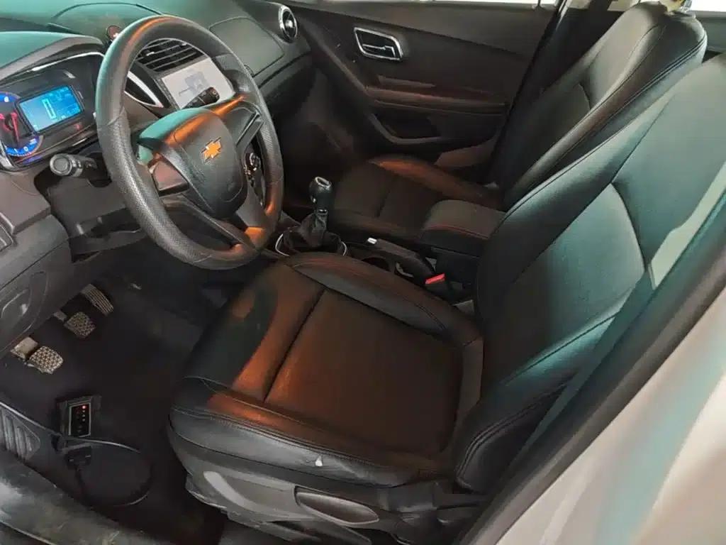 Chevrolet Trax 2014 1.4T Manual 2WD Comfort Model — миниатюра 15