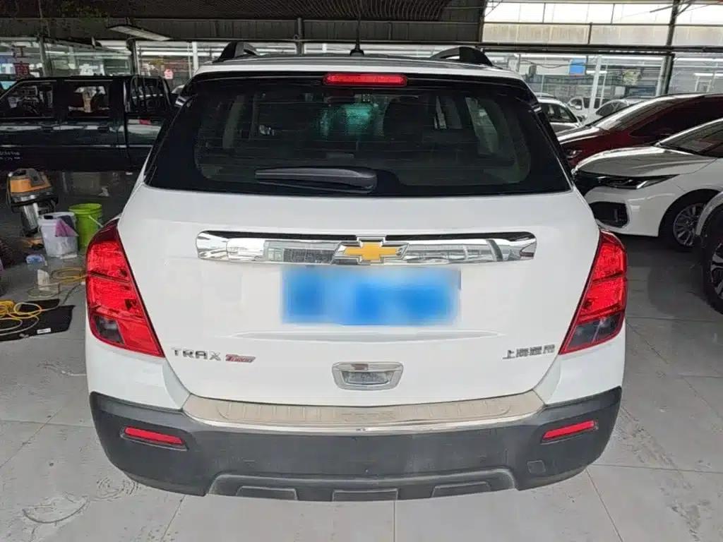 Chevrolet Trax 2014 1.4T Manual 2WD Comfort Model — миниатюра 6