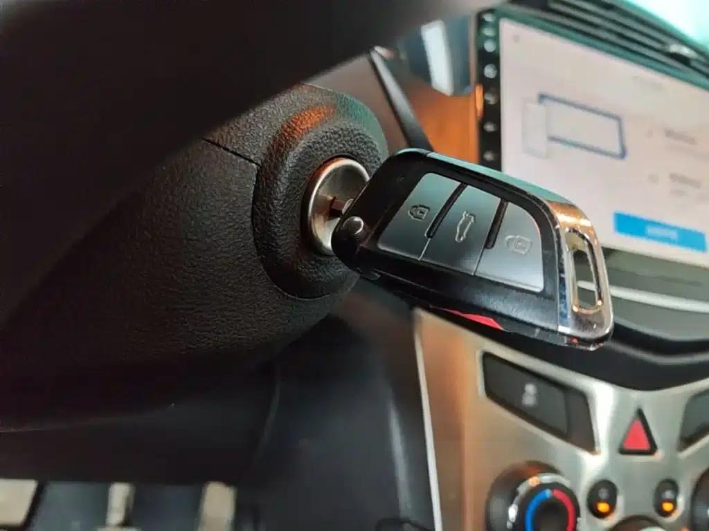 Chevrolet Trax 2014 1.4T Manual 2WD Comfort Model — миниатюра 9