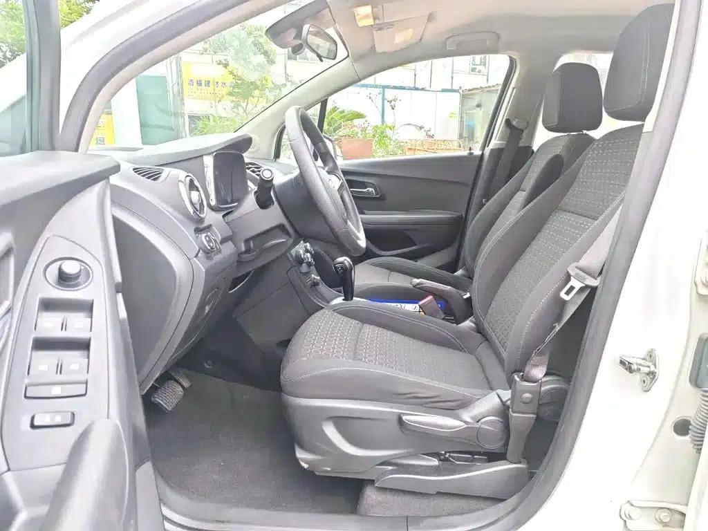 Chevrolet Trax 2014 1.4T Automatic 2WD Comfort Model — миниатюра 12