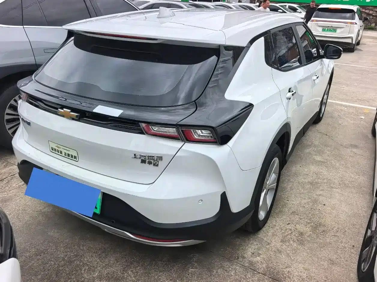 Chevrolet Menlo 2022 Galaxy Edition — миниатюра 4