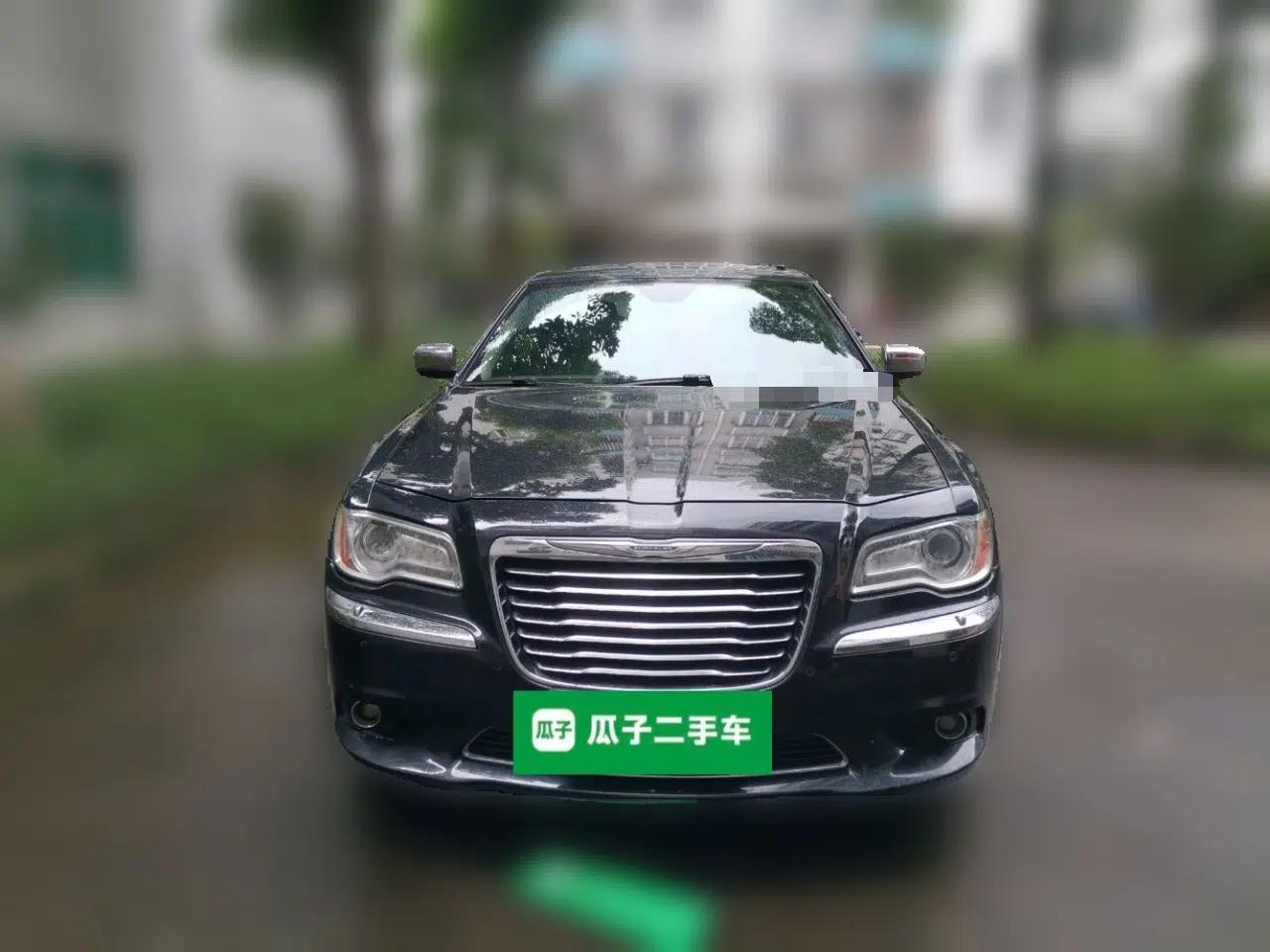 Chrysler 300C 2013 3.6L Luxury Edition — миниатюра 2