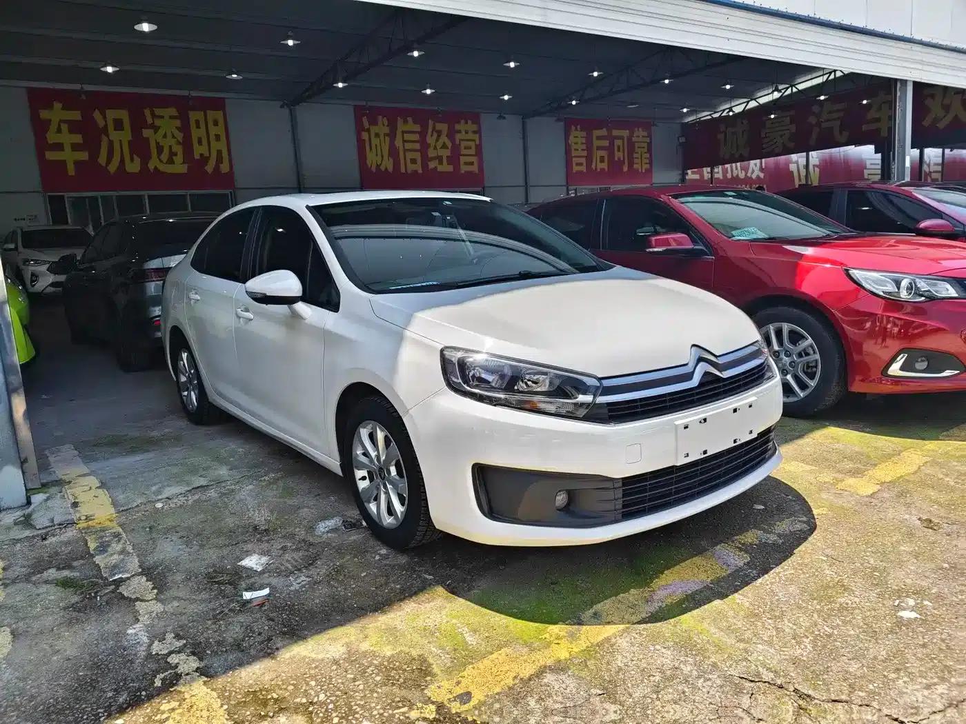 Citroën C4 Sega 2016 1.6L Automatic Comfort Model — миниатюра 3
