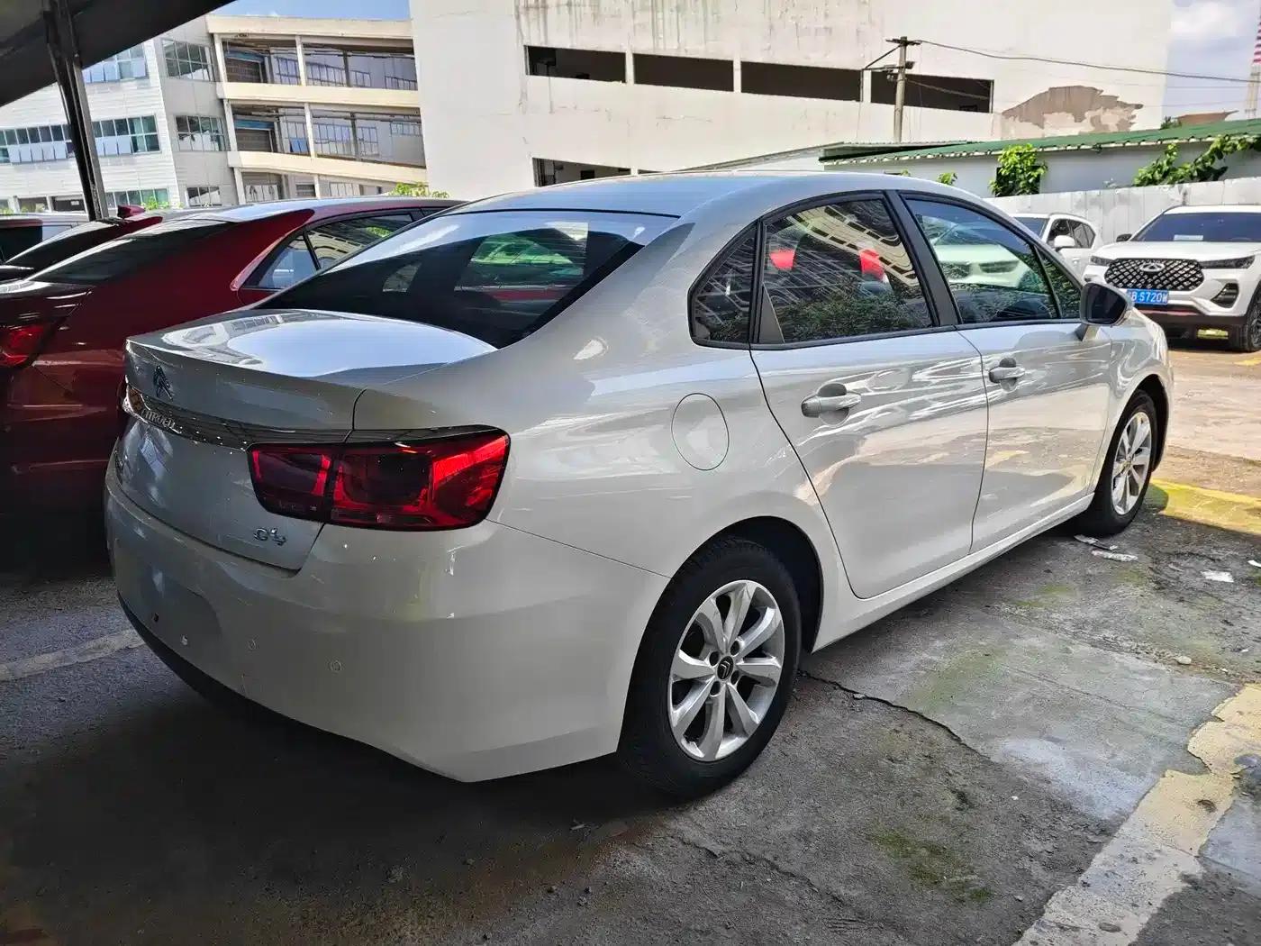 Citroën C4 Sega 2016 1.6L Automatic Comfort Model — миниатюра 9