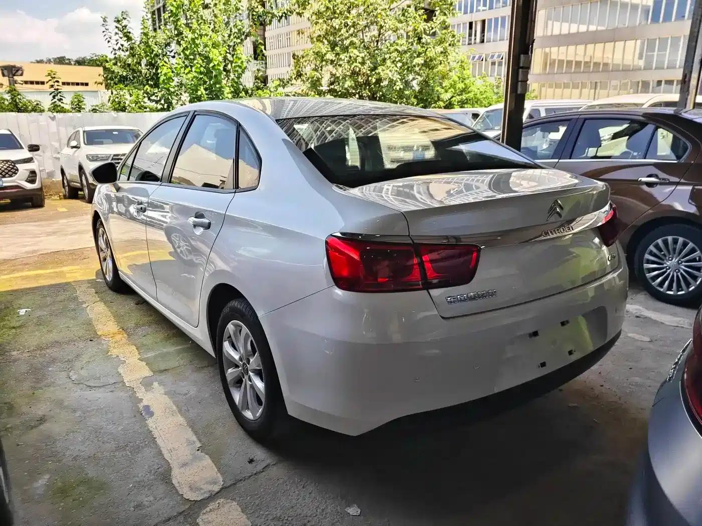 Citroën C4 Sega 2016 1.6L Automatic Comfort Model — миниатюра 10