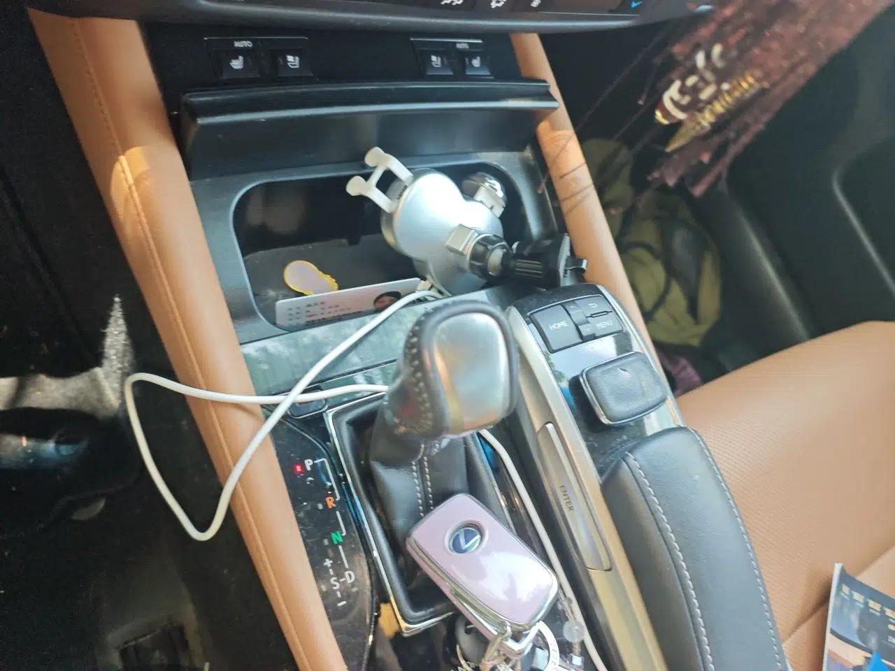 Lexus GS 2016 300h Premier Edition — миниатюра 14
