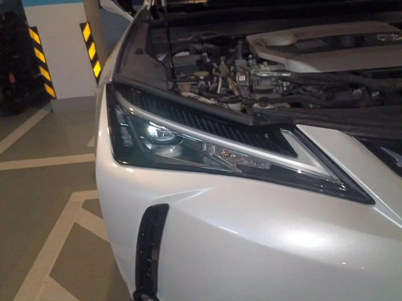Lexus UX 2020 260h Explore & Adventure Edition — миниатюра 7