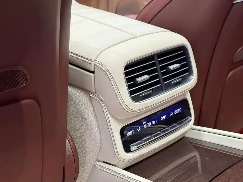 2021 Maybach GLS 600 4MATIC Elegance Edition — миниатюра 16