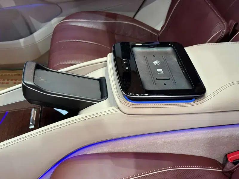 2021 Maybach GLS 600 4MATIC Elegance Edition — миниатюра 26