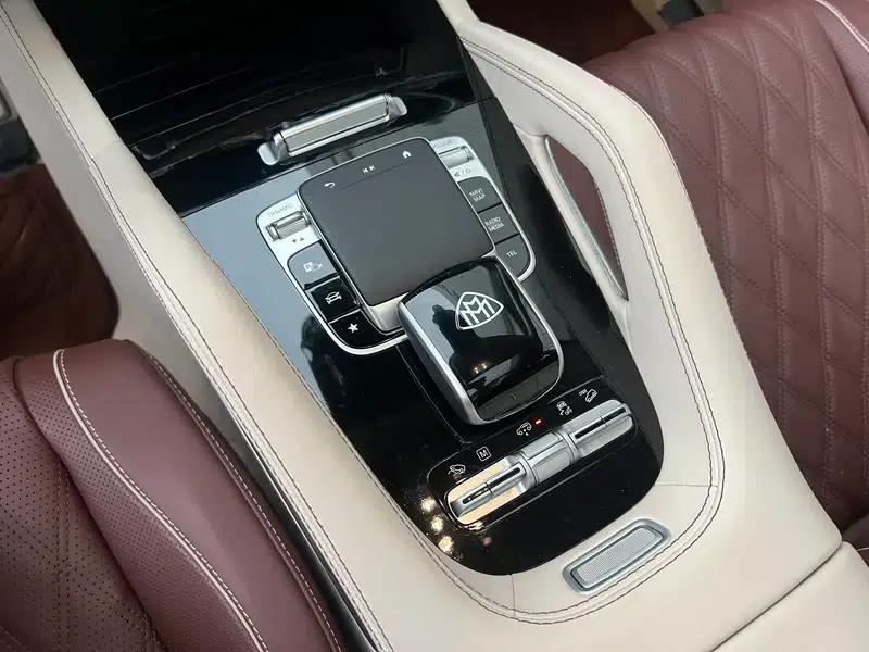 2024 Maybach GLS 600 4MATIC Elegance Edition — миниатюра 6