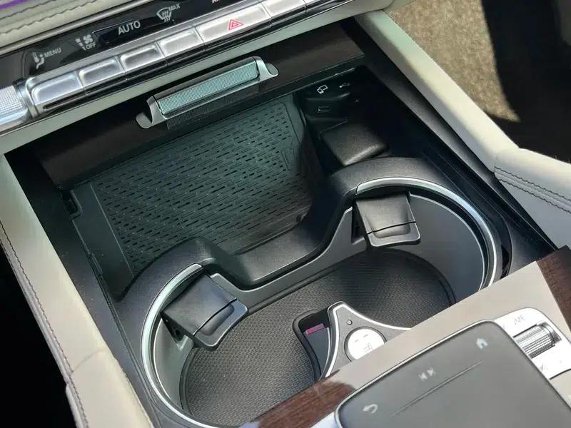 2021 Maybach GLS 600 4MATIC Elegance Edition — миниатюра 12
