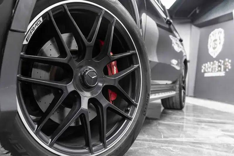 Mercedes-Benz GLE Coupe AMG 2015 AMG GLE 63 4MATIC Coupe SUV — миниатюра 12
