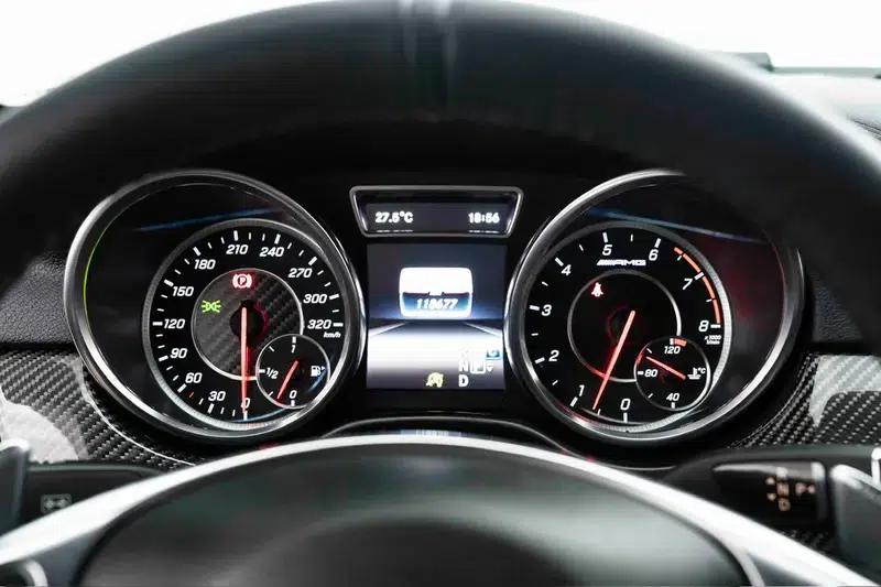 Mercedes-Benz GLE Coupe AMG 2015 AMG GLE 63 4MATIC Coupe SUV — миниатюра 19