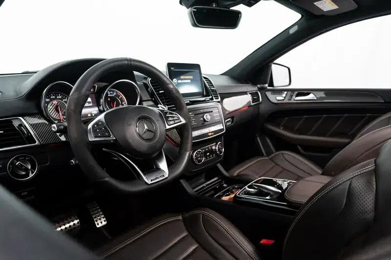 Mercedes-Benz GLE Coupe AMG 2015 AMG GLE 63 4MATIC Coupe SUV — миниатюра 22