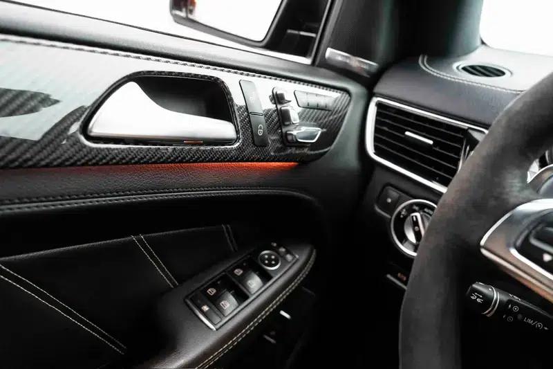 Mercedes-Benz GLE Coupe AMG 2015 AMG GLE 63 4MATIC Coupe SUV — миниатюра 30