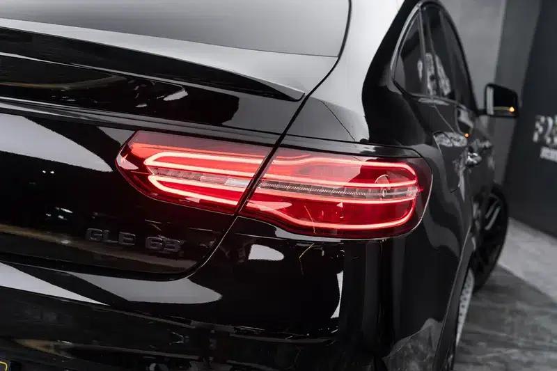 Mercedes-Benz GLE Coupe AMG 2015 AMG GLE 63 4MATIC Coupe SUV — миниатюра 9