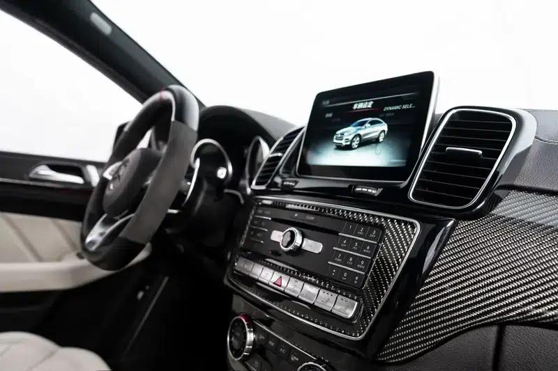 Mercedes-Benz GLE Coupe AMG 2015 AMG GLE 63 4MATIC Coupe SUV — миниатюра 26