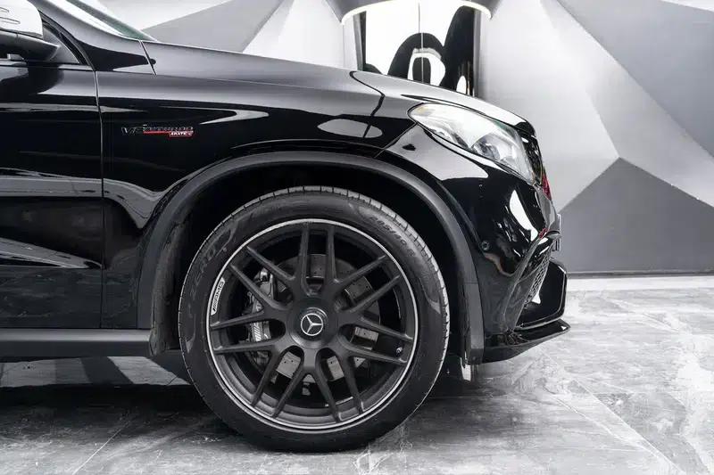 Mercedes-Benz GLE Coupe AMG 2015 AMG GLE 63 4MATIC Coupe SUV — миниатюра 10