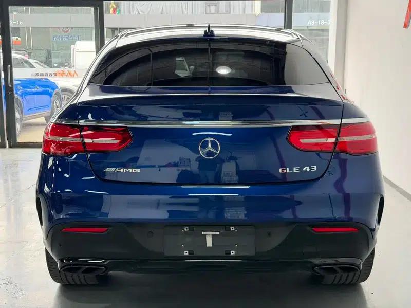 Mercedes-Benz GLE Coupe AMG 2017 AMG GLE 43 4MATIC Coupe SUV — миниатюра 4