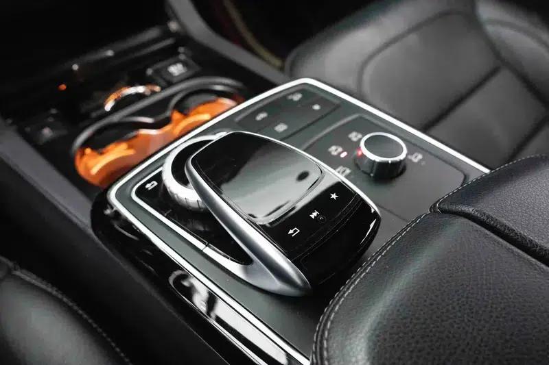 Mercedes-Benz GLE Coupe AMG 2018 3.0T Automatic AWD 5-seater Parallel Import — миниатюра 20