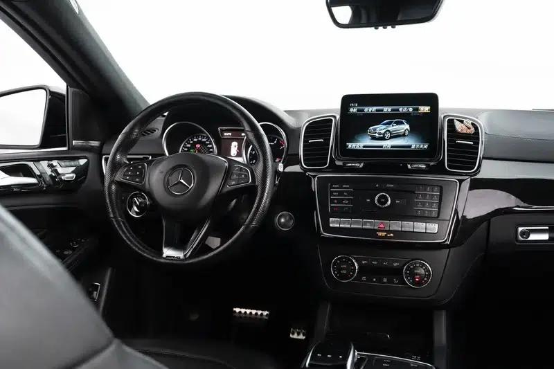 Mercedes-Benz GLE Coupe AMG 2018 3.0T Automatic AWD 5-seater Parallel Import — миниатюра 25