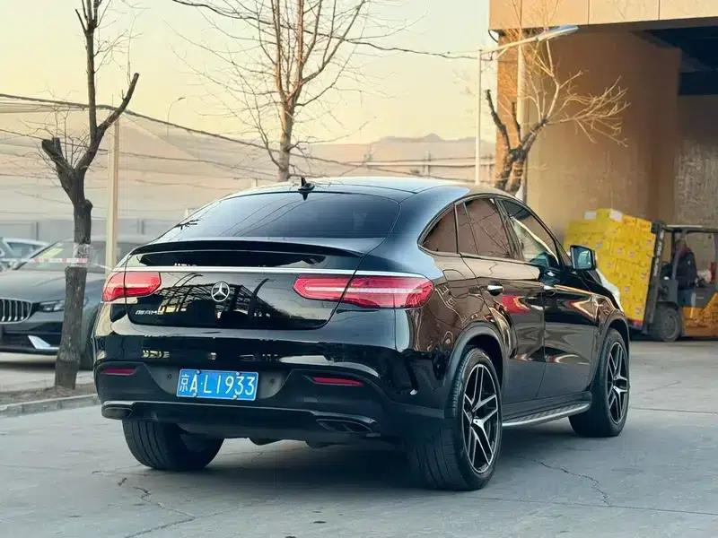 Mercedes-Benz GLE Coupe AMG 2017 AMG GLE 43 4MATIC Coupe SUV — миниатюра 7