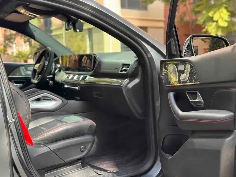 2022 Mercedes-Benz GLE Coupe AMG Model: AMG GLE 53 4MATIC+ Coupe SUV — миниатюра 12