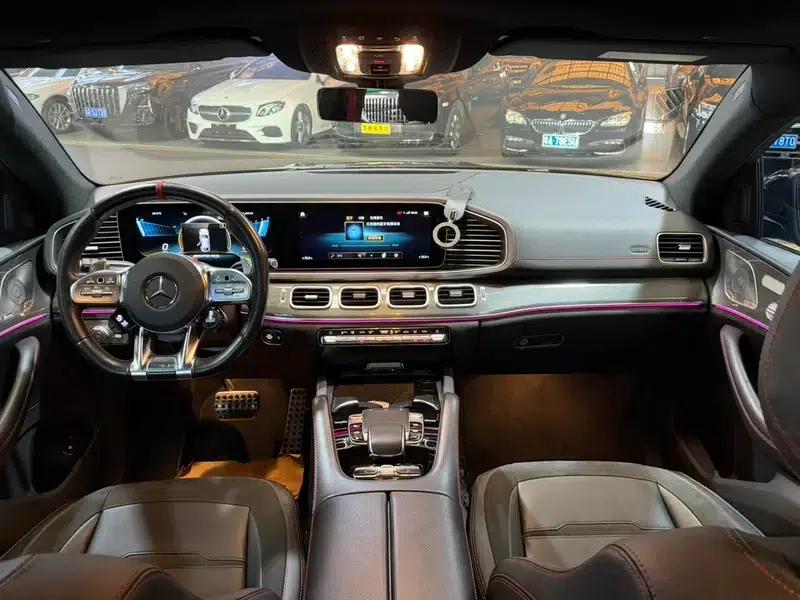 Mercedes-Benz GLE Coupe AMG 2020 Model AMG GLE 53 4MATIC+ Coupe SUV — миниатюра 12