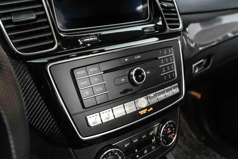 Mercedes-Benz GLE Coupe AMG 2015 AMG GLE 63 4MATIC Coupe SUV — миниатюра 11