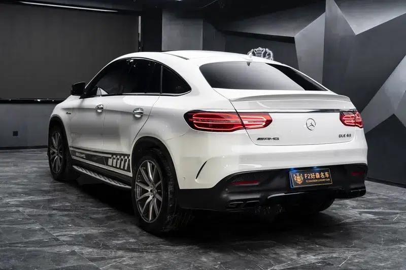 Mercedes-Benz GLE Coupe AMG 2015 AMG GLE 63 4MATIC Coupe SUV — миниатюра 4