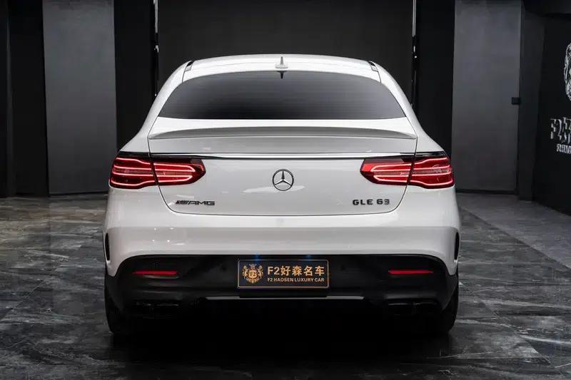 Mercedes-Benz GLE Coupe AMG 2015 AMG GLE 63 4MATIC Coupe SUV — миниатюра 5