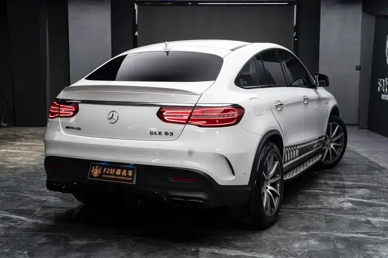 Mercedes-Benz GLE Coupe AMG 2015 AMG GLE 63 4MATIC Coupe SUV — миниатюра 6