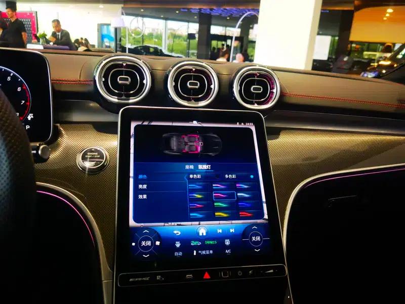 2025 Mercedes-Benz CLE-Class AMG Facelift AMG CLE 53 4MATIC+ Coupe — миниатюра 7