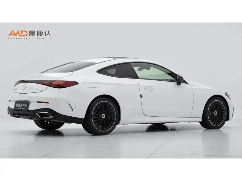 2024 Mercedes-Benz CLE 300 4MATIC Luxury Coupe — миниатюра 4