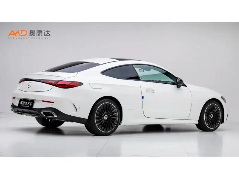 2025 Mercedes-Benz CLE 300 4MATIC Luxury Coupe — миниатюра 4