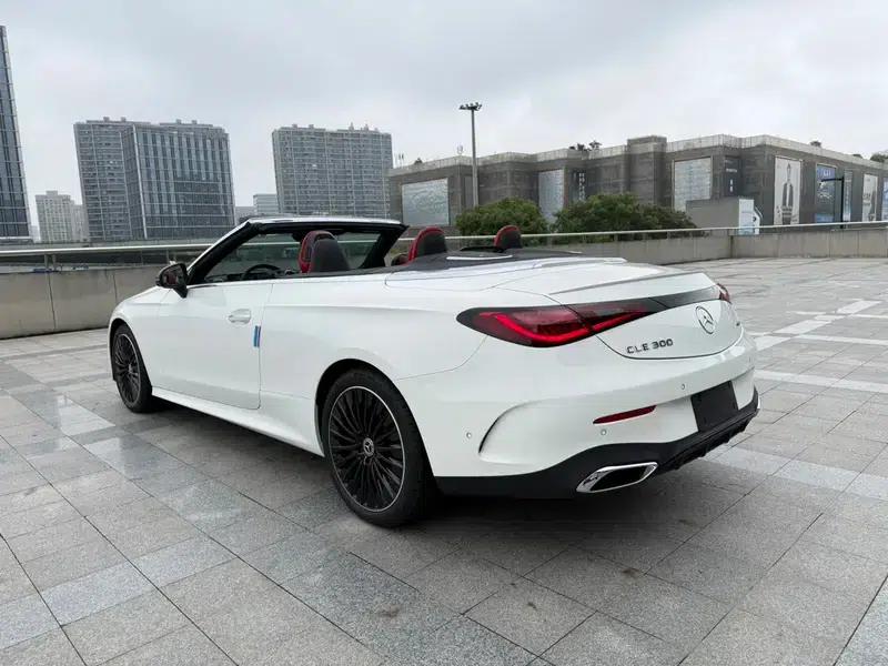 2025 Mercedes-Benz CLE 300 4MATIC Convertible — миниатюра 5