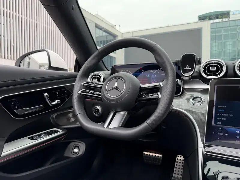 2025 Mercedes-Benz CLE 260 Convertible Coupe — миниатюра 8