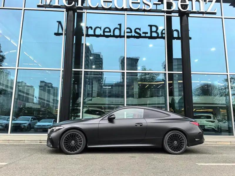 2024 Mercedes-Benz CLE 300 4MATIC Luxury Coupe — миниатюра 3