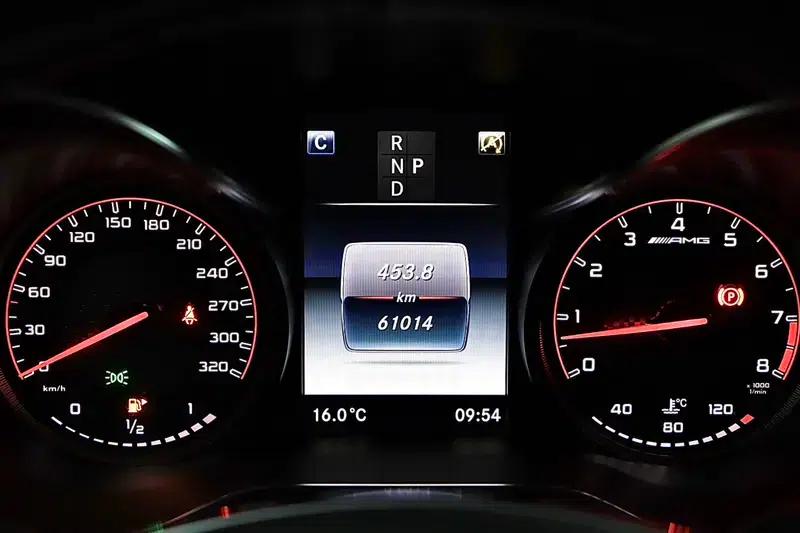 Mercedes-Benz GLC Coupe AMG 2018 AMG GLC 63 S 4MATIC+ Coupe SUV — миниатюра 20