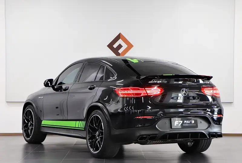 Mercedes-Benz GLC Coupe AMG 2018 AMG GLC 63 S 4MATIC+ Coupe SUV — миниатюра 5