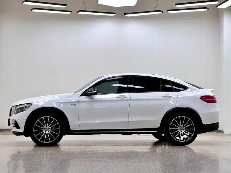 Mercedes-Benz GLC Coupe AMG 2017 AMG GLC 43 4MATIC Coupe SUV — миниатюра 4